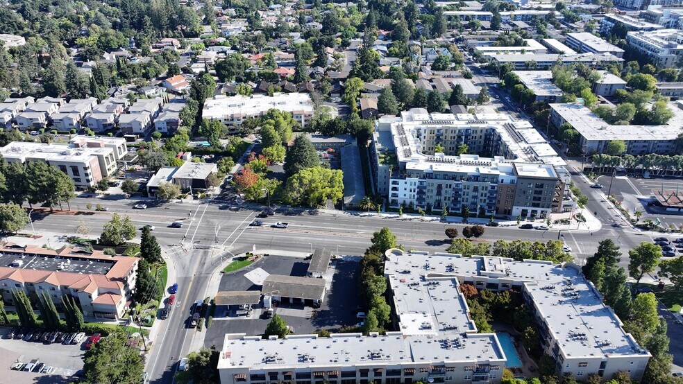 More Photos Of 4350 El Camino Real, Los Altos Service Station For Sale