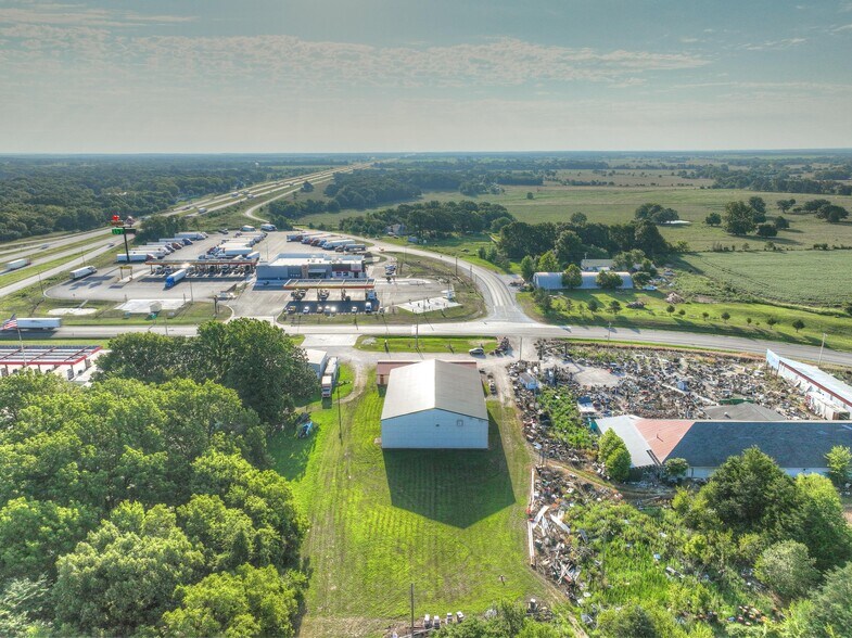 More Photos Of 2583 High St, Sarcoxie Freestanding For Sale