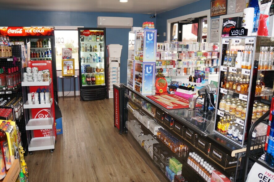 More Photos Of 33922 US Highway 280, Childersburg General Retail For Sale