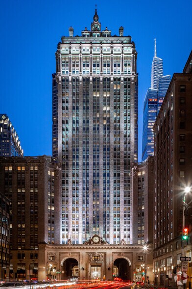 More Photos Of 230 Park Ave, New York Office For Lease