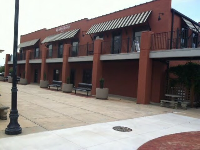 More Photos Of 118 S Pendleton St, Easley Freestanding For Lease