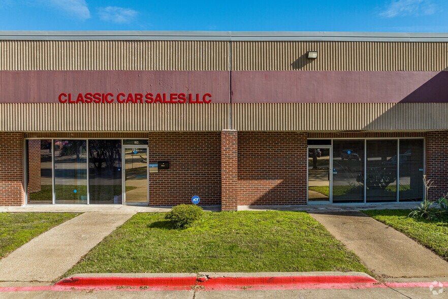 More Photos Of 10503 Forest Ln, Dallas Light Distribution For Sale