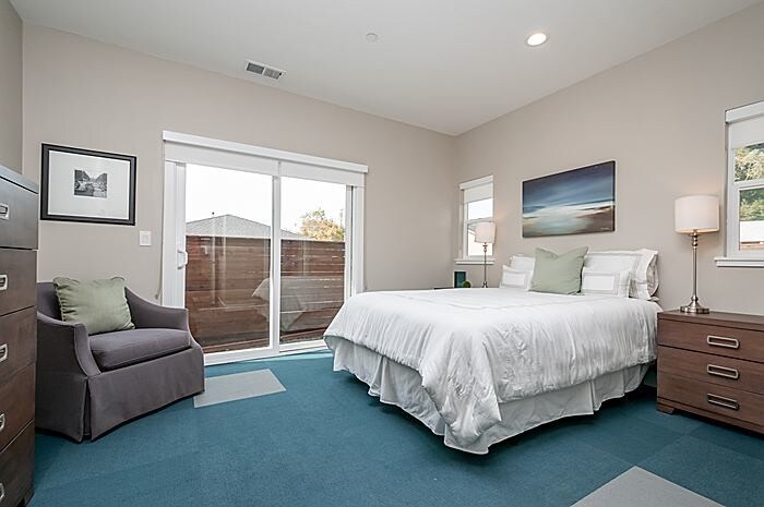 More Photos Of 1024 10th Ave, Redwood City Apartments For Sale