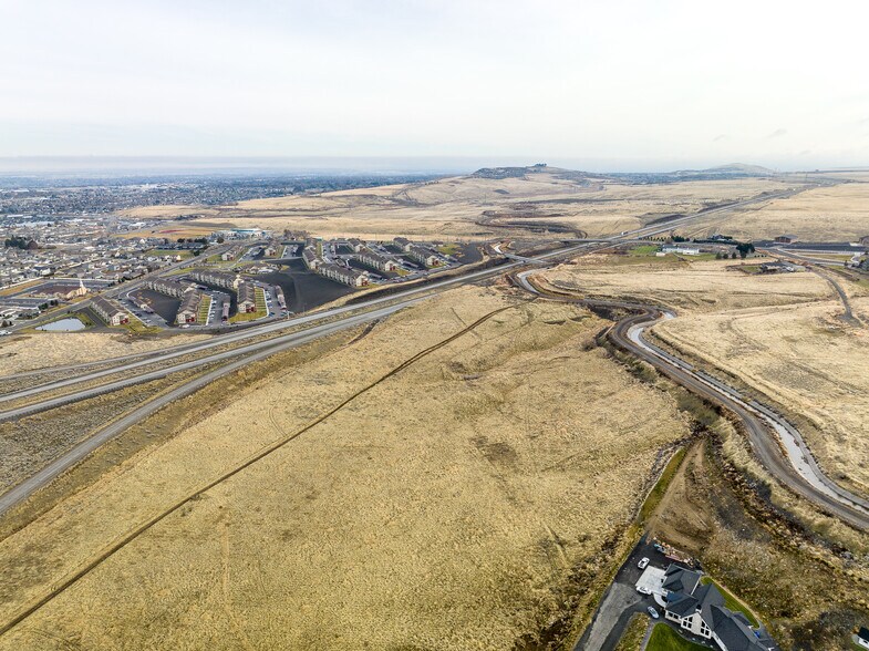 More Photos Of Badger, Kennewick Land For Sale