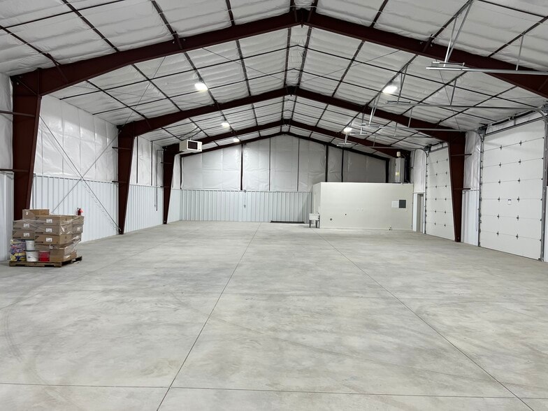 More Photos Of 116 W. Kearney St, Caldwell Warehouse For Lease