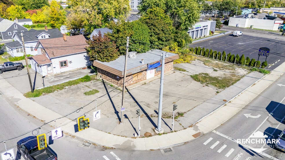 More Photos Of 2032 Lyell Ave, Rochester Fast Food For Sale