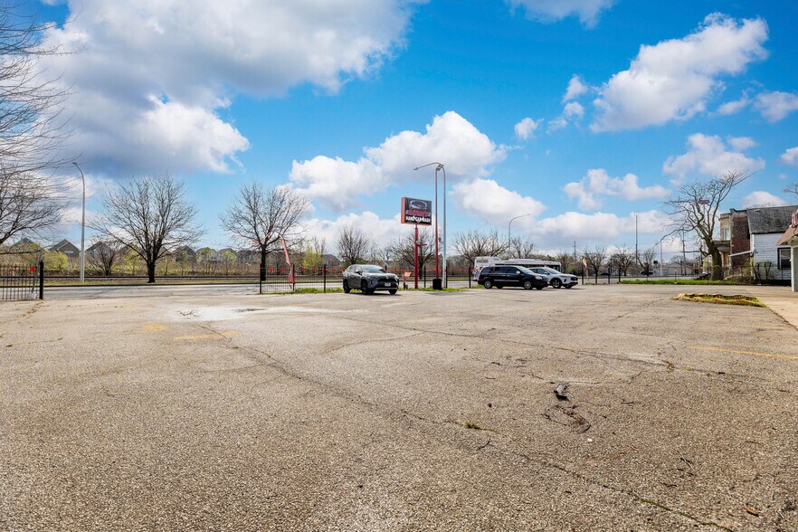 More Photos Of 10620 S Vincennes Ave, Chicago Carwash For Sale