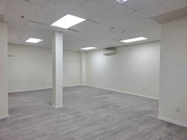 More Photos Of 111 Bank St, Waterbury Apartments For Sale