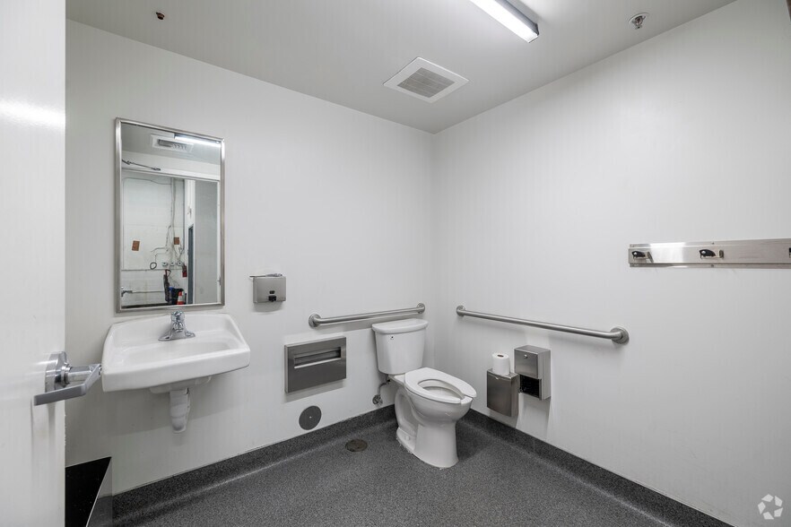 More Photos Of 2539 Telegraph Ave, Berkeley Apartments For Lease