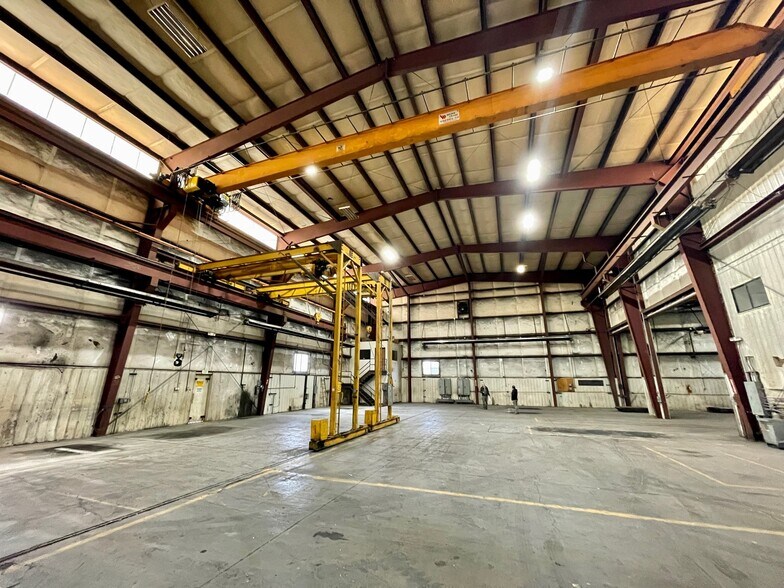 More Photos Of 4751 Fox St, Denver Manufacturing For Lease
