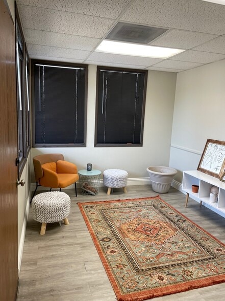 More Photos Of 747 S Brea Blvd, Brea Office For Lease