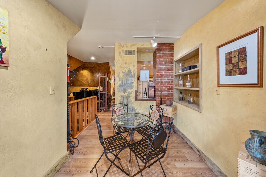 More Photos Of 405 Main St, Parkville Storefront Retail Office For Sale