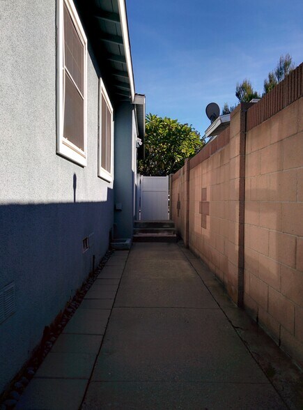 More Photos Of 12843 Columbia Way, Downey Land For Sale