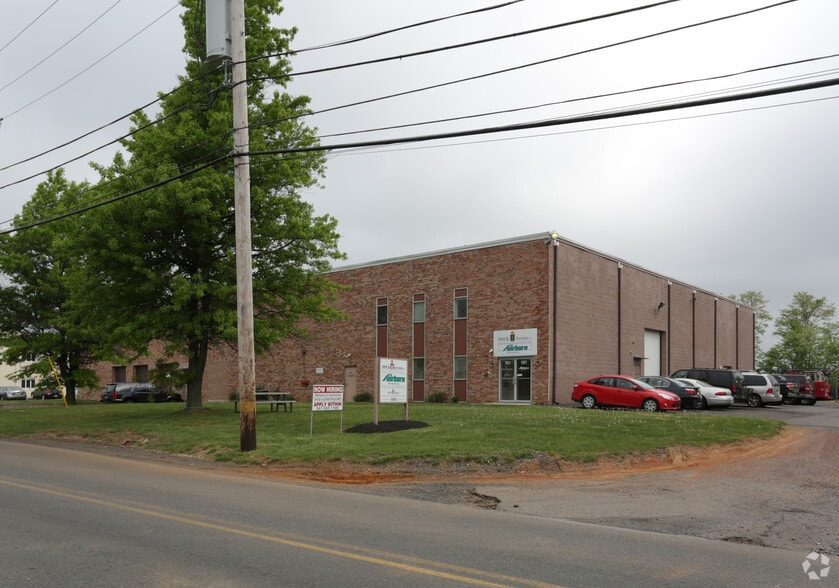 Primary Photo Of 1411 Ford Rd, Bensalem Warehouse For Lease