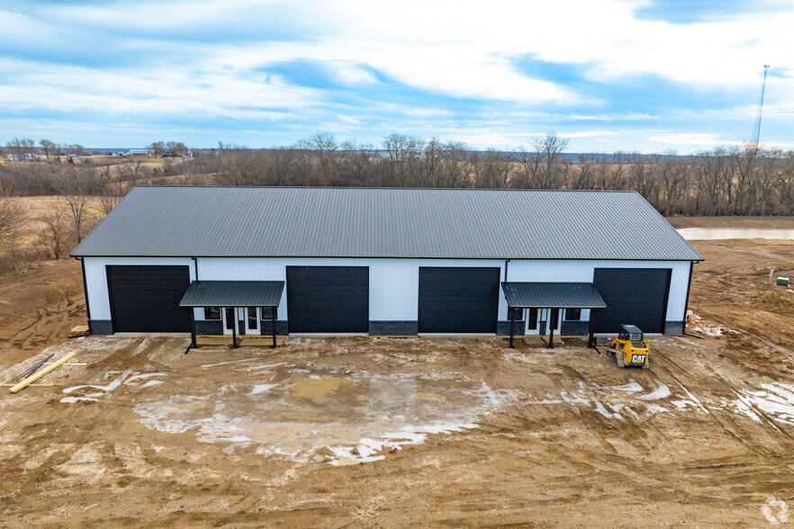 Primary Photo Of 404 S 21st St, Indianola Industrial For Sale