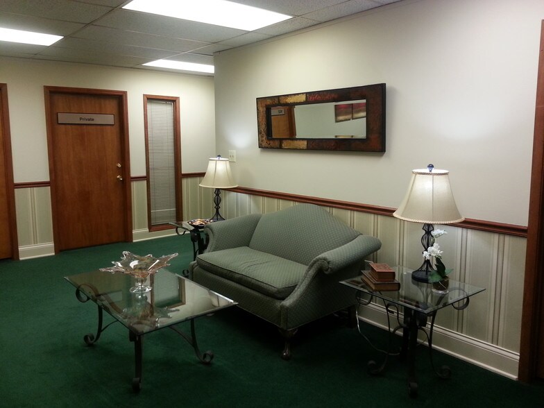 More Photos Of 3401 Norman Berry Dr, Atlanta Office For Lease