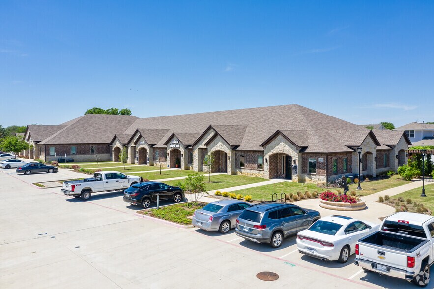 More Photos Of 26875 US Highway 380 E, Aubrey Office For Lease