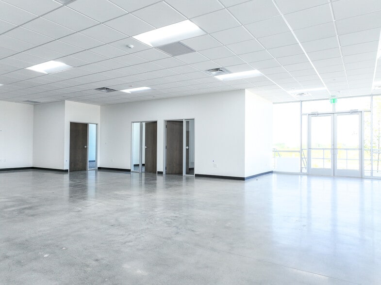 More Photos Of 435 Aiken Dr, San Marcos Unknown For Lease