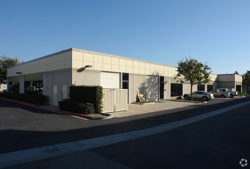 More Photos Of 4531 Market St, Ventura Manufacturing For Lease