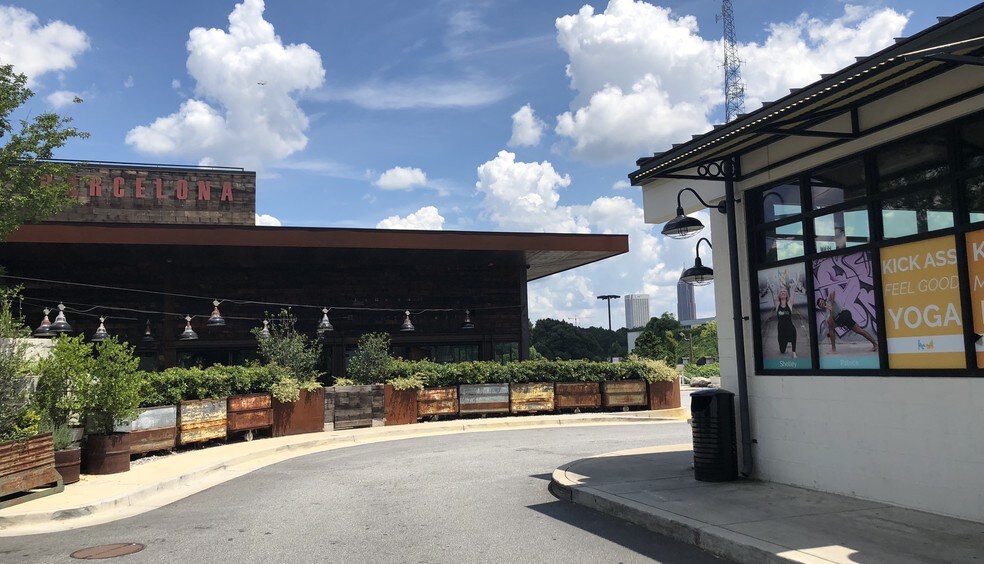 More Photos Of 1085 Howell Mill Rd NW, Atlanta General Retail For Lease