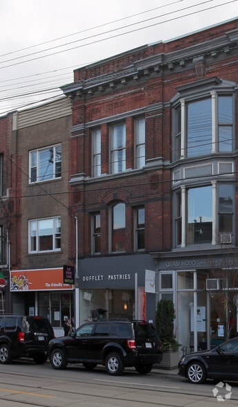 Primary Photo Of 787 Queen St W, Toronto Storefront Retail Residential For Lease