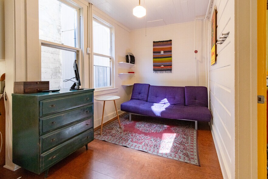 More Photos Of 2604-2608 3rd St, San Francisco Warehouse For Lease