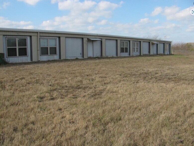 More Photos Of 12600 US 82, Savoy Land For Lease