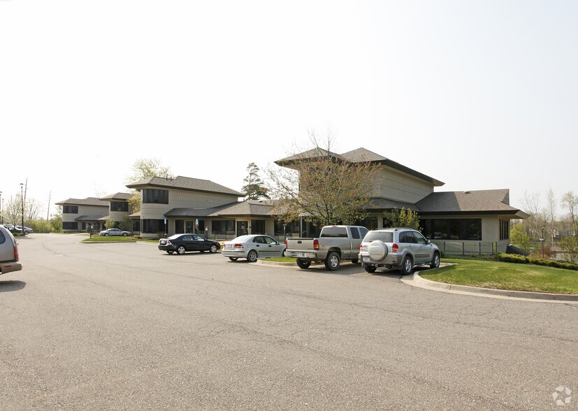 More Photos Of 7600 Grand River Ave, Brighton Office For Lease