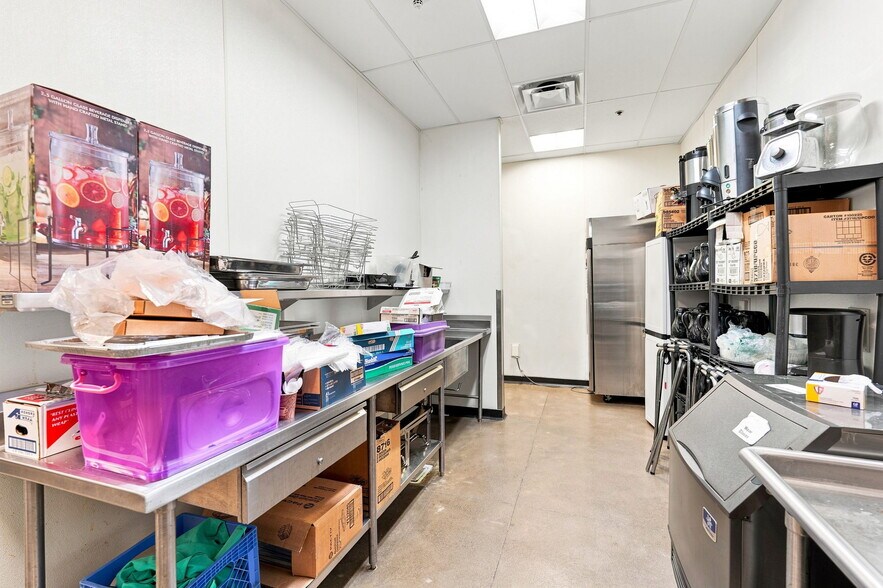 More Photos Of 100 James E Casey Dr, Buffalo Industrial For Sale