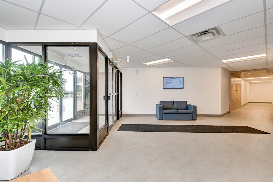 More Photos Of 38 Antares Dr, Ottawa Light Distribution For Lease