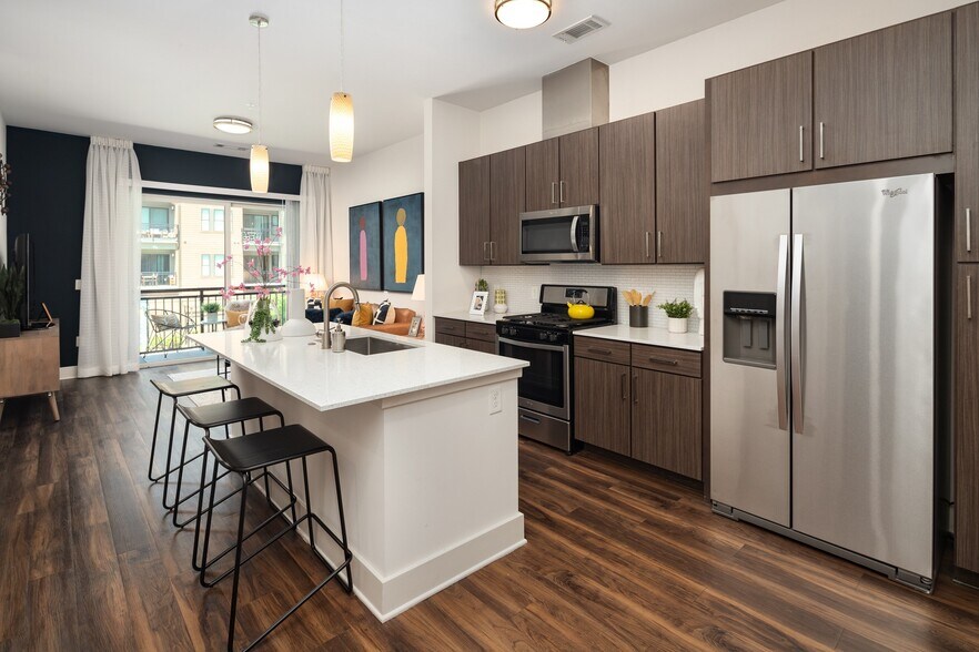 More Photos Of 675 N Highland Ave NE, Atlanta Apartments For Lease