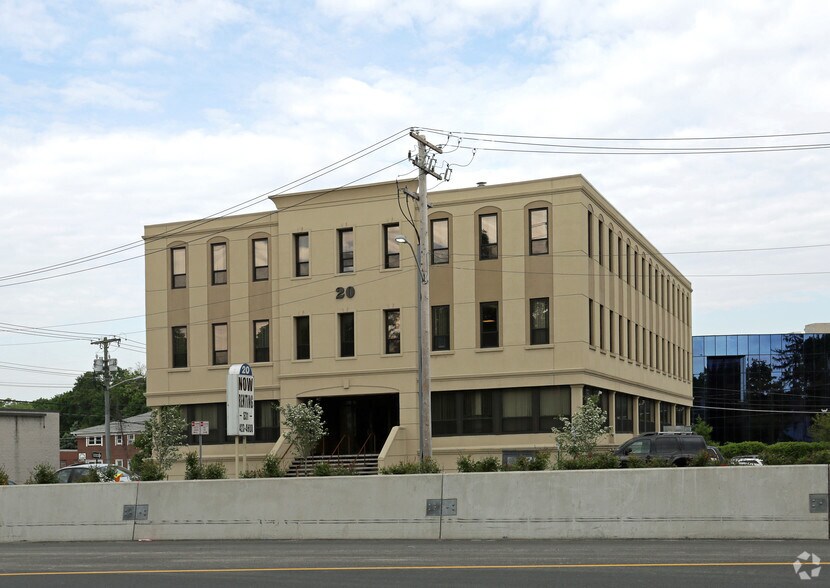 More Photos Of 20 Broadhollow Rd, Melville Office For Lease