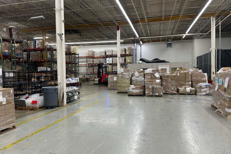 More Photos Of 10001 Alliance Rd, Blue Ash Manufacturing For Lease