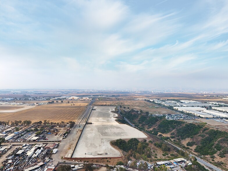 More Photos Of 1080 Heritage Rd, San Diego Land For Lease