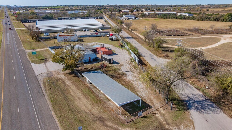 More Photos Of 5346 S US Highway 377, Stephenville Auto Repair For Sale