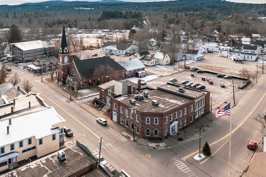 More Photos Of 4 Central St, Farmington Bank For Sale
