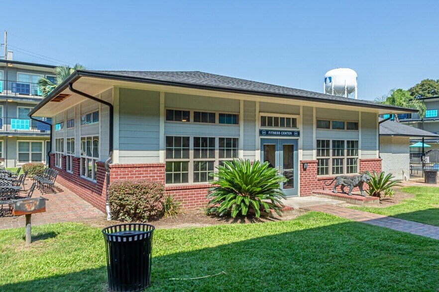 More Photos Of 417 E State St, Baton Rouge Apartments For Sale