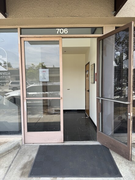 More Photos Of 702-712 W Broadway, Glendale, CA 91204 Broadway, Glendale Medical For Lease