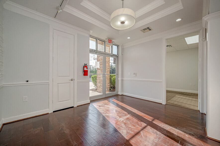 More Photos Of 16000 Park Ten Pl, Houston Medical For Lease