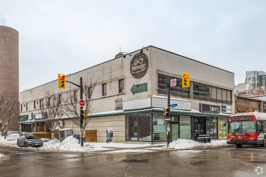 Primary Photo Of 209 Gilmour St, Ottawa Storefront Retail Office For Lease