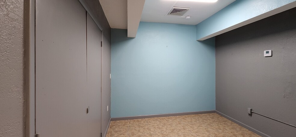 More Photos Of 7800 W Oakland Park Blvd, Sunrise Medical For Sale