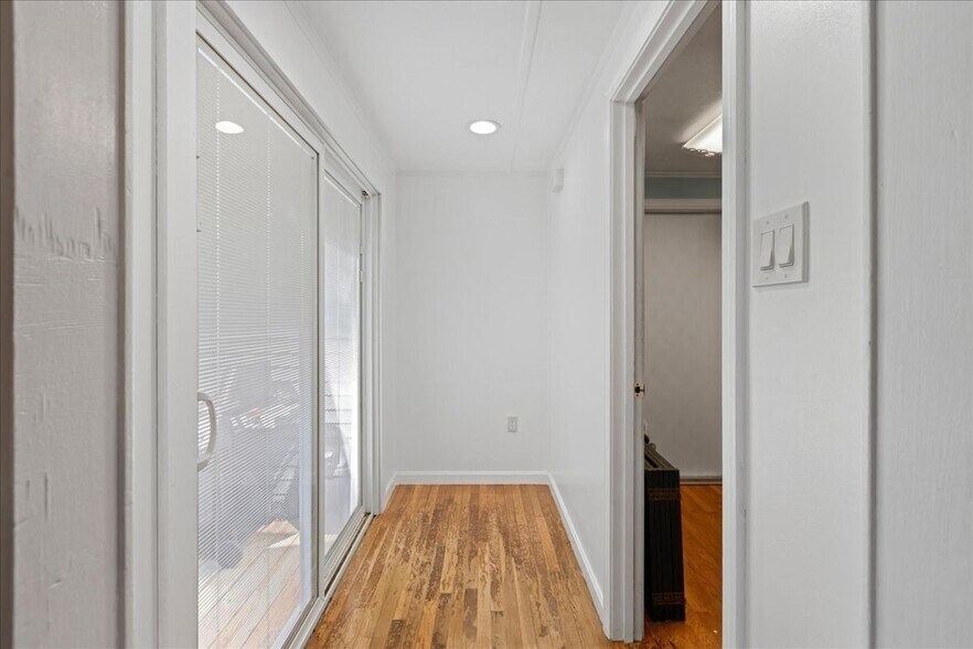 More Photos Of 57 Elm St, Salisbury Industrial For Sale