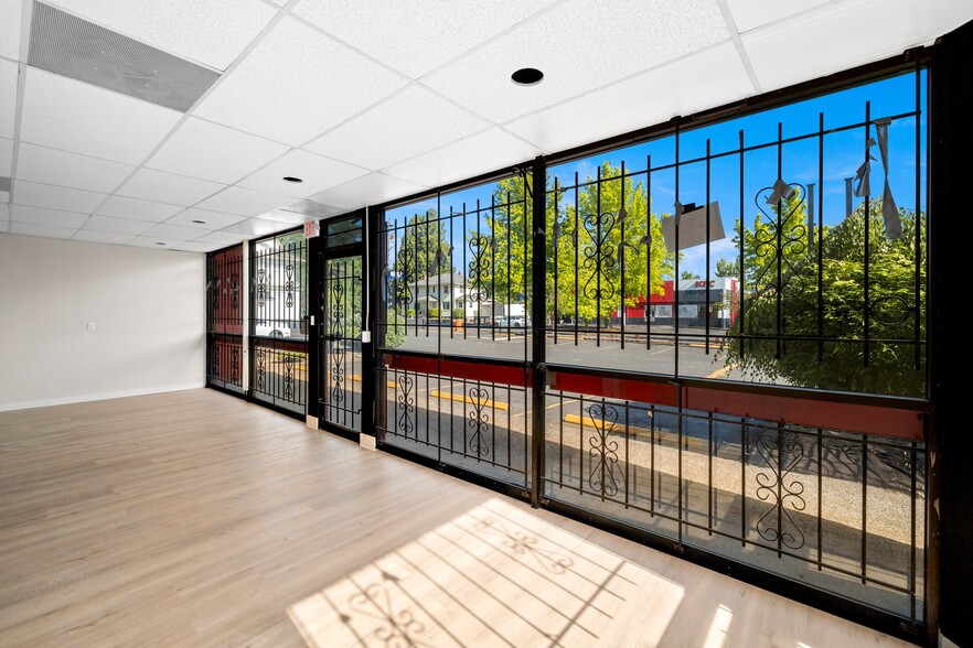 More Photos Of 5601 NE Martin Luther King Jr Blvd, Portland Freestanding For Lease