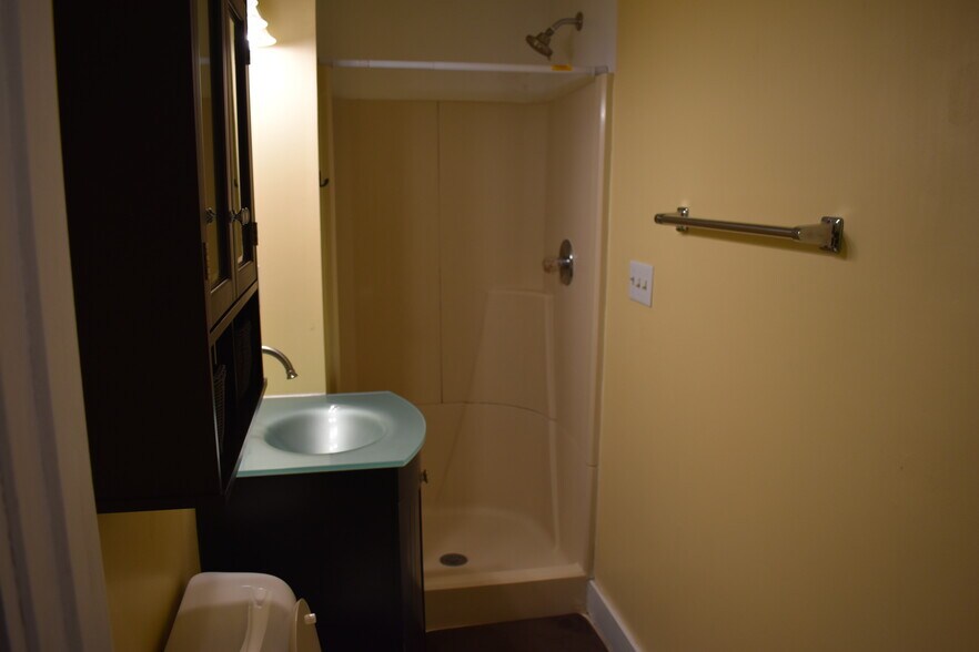 More Photos Of 5 Mather St, Binghamton Apartments For Sale