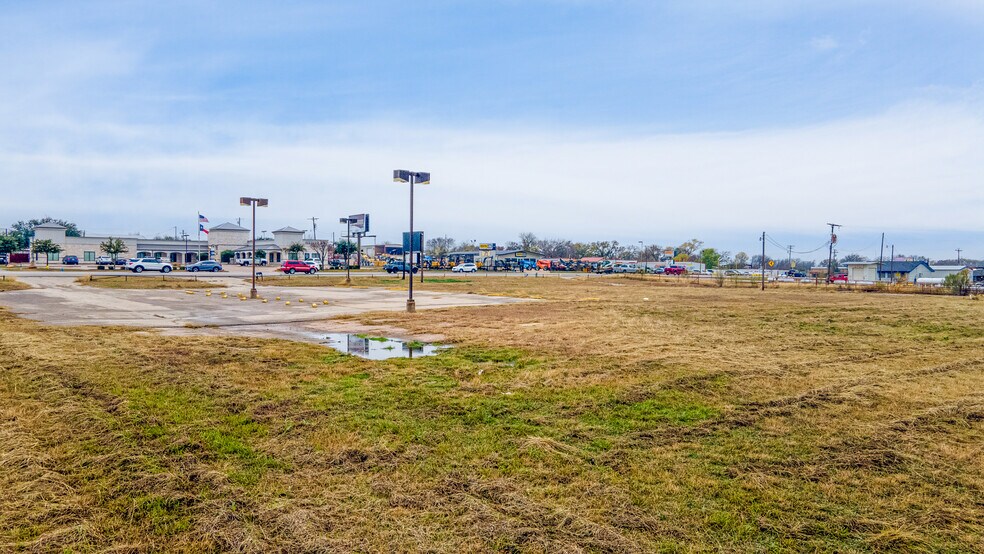 More Photos Of 4426 E Hwy 377, Granbury Land For Sale