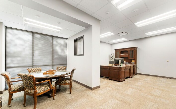 More Photos Of 1607 W Tx-289-loop, Lubbock Medical For Sale