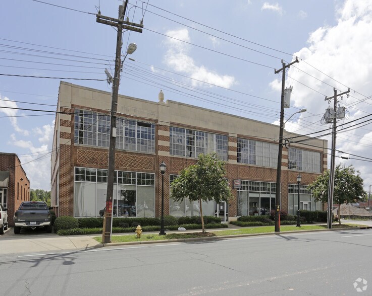 More Photos Of 1307 W Morehead St, Charlotte Office For Lease