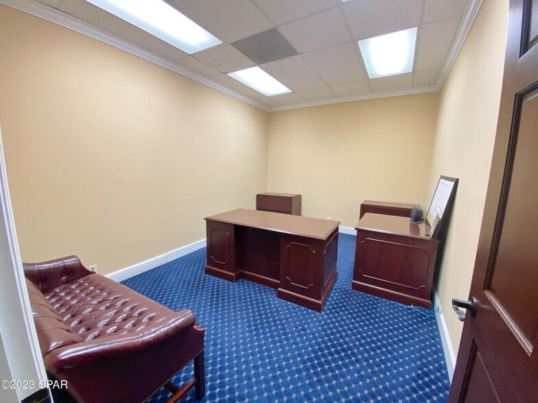 More Photos Of 4431 Lafayette St, Marianna Office For Lease