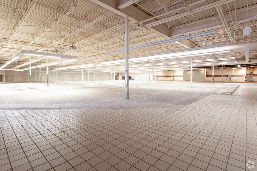 More Photos Of 6720 Pittsford Palmyra Rd, Fairport Unknown For Lease