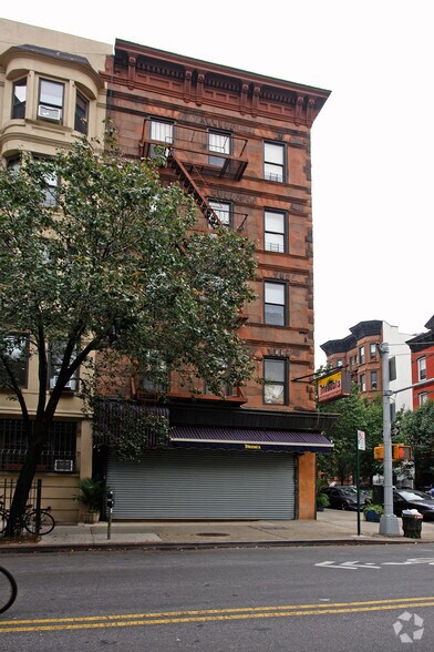 More Photos Of 669 President St, Brooklyn Apartments For Lease
